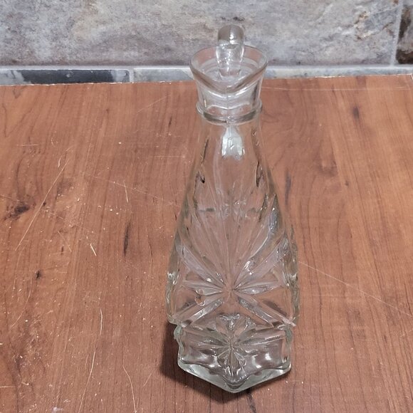 Vintage Pressed Glass Cruet Syrup Oil Vinegar Salad Dressing Serveware Sunburst - Picture 4 of 8